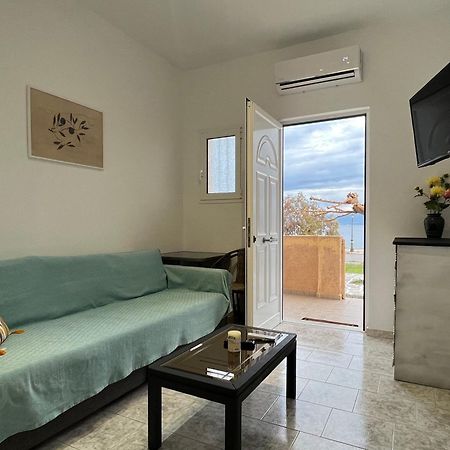 Pebble Apartments Marathias  Zewnętrze zdjęcie